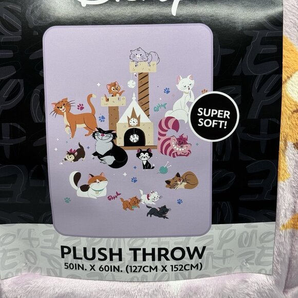 Disney Cats Group Throw Blanket 50" x 60" NEW - Picture 3 of 5